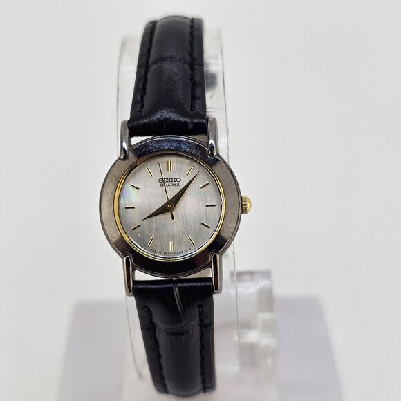 Seiko Women's Watch 22MM Silver Dial New Black Leather Bands Battery Up to 6.5" - Picture 1 of 14
